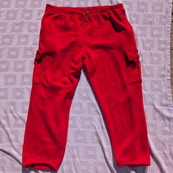 DREAM USA Other - DREAM USA Red Acrylic Cargo Jogger Sweatpants Men's Size XL Drawstring Comfort